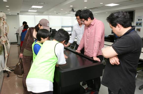 가상모의해부테이블 체험