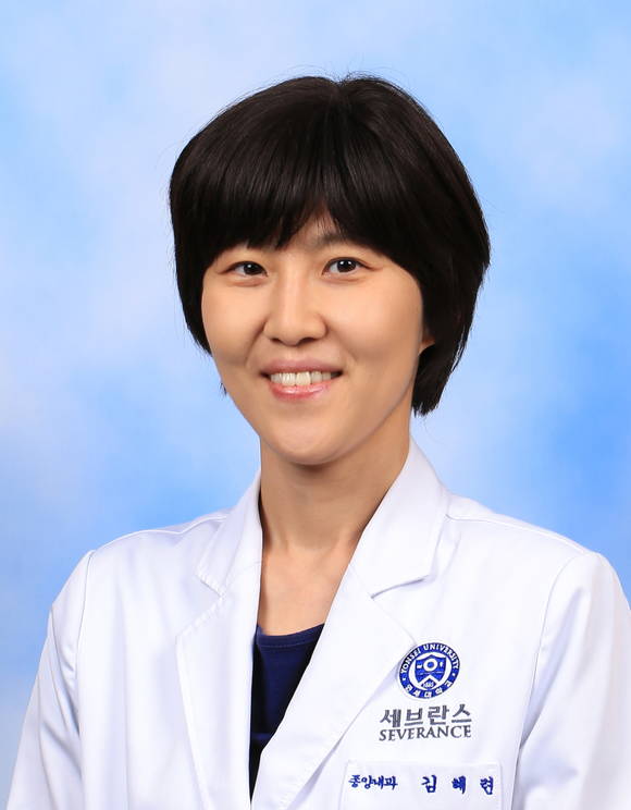 김혜련 교수