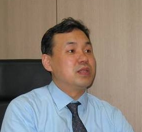 이은봉 교수