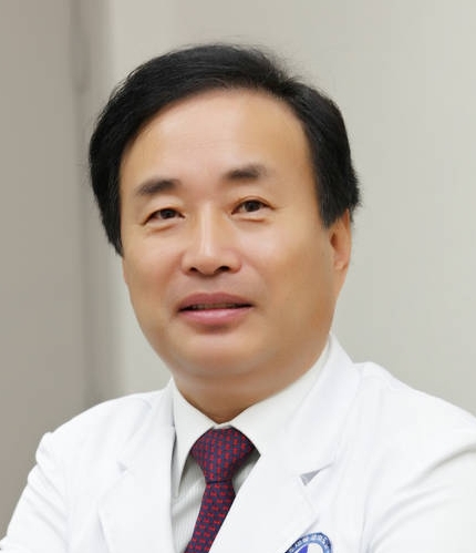 김진홍 교수