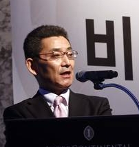 오카다 나오키 사장