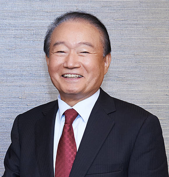 임성기 회장 “적자와 월급동결 상황에서도 R&D에 투자할 수 있게 견뎌준 임직원에 위로됐으면 한다”