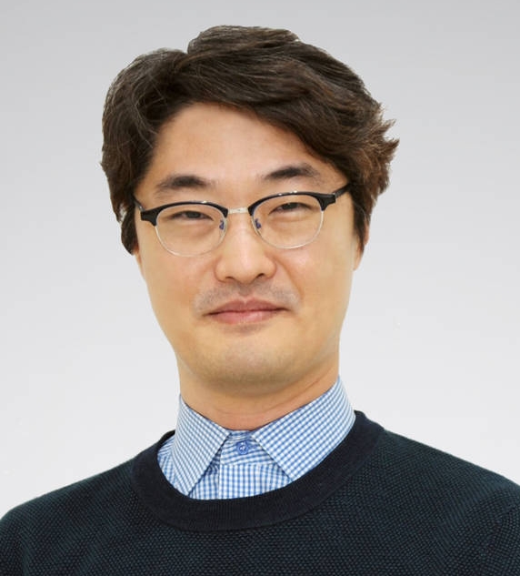 정유석 교수