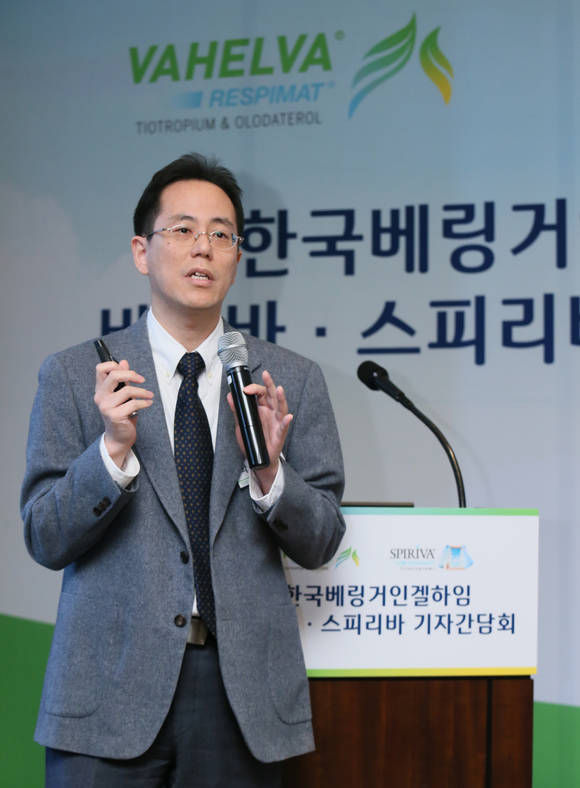 박흥우 교수