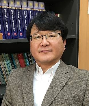 김태오 교수