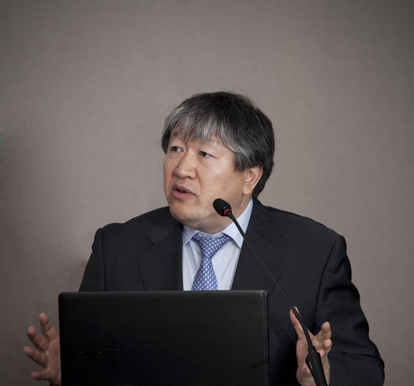 강진형 교수