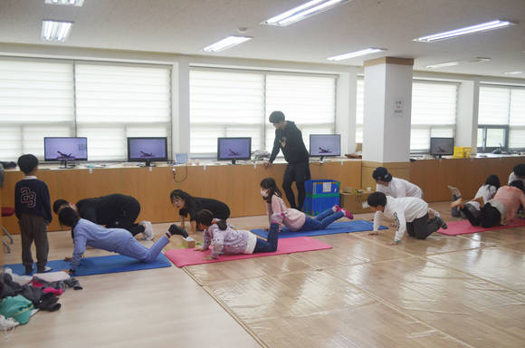 건강생활 체험교실 운동따라잡기