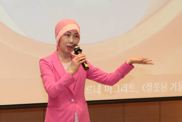 사비나미술관 이명옥 원장
