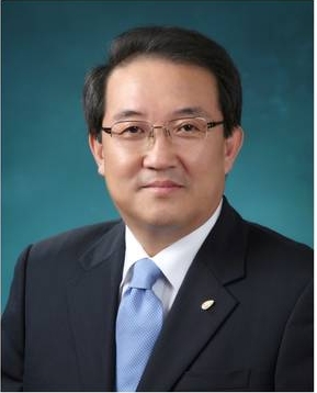유근영 교수