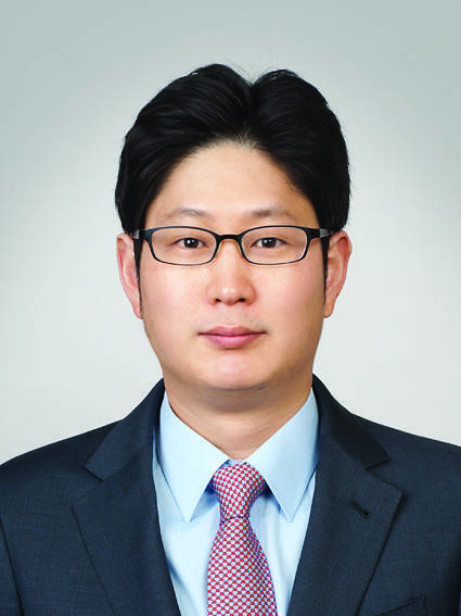 이정윤 교수
