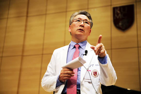 김영훈 센터장