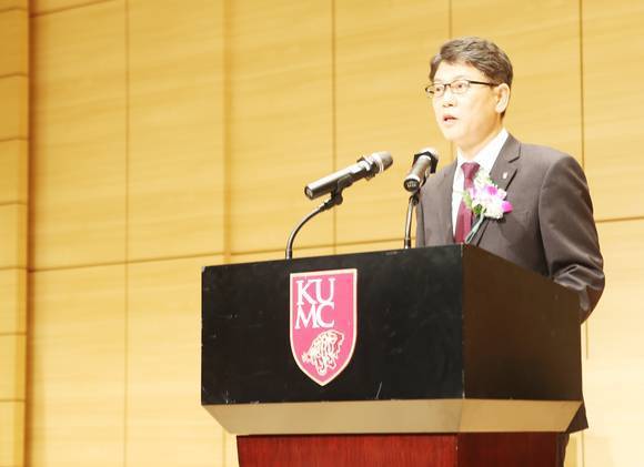김효명 고려대학교 의무부총장