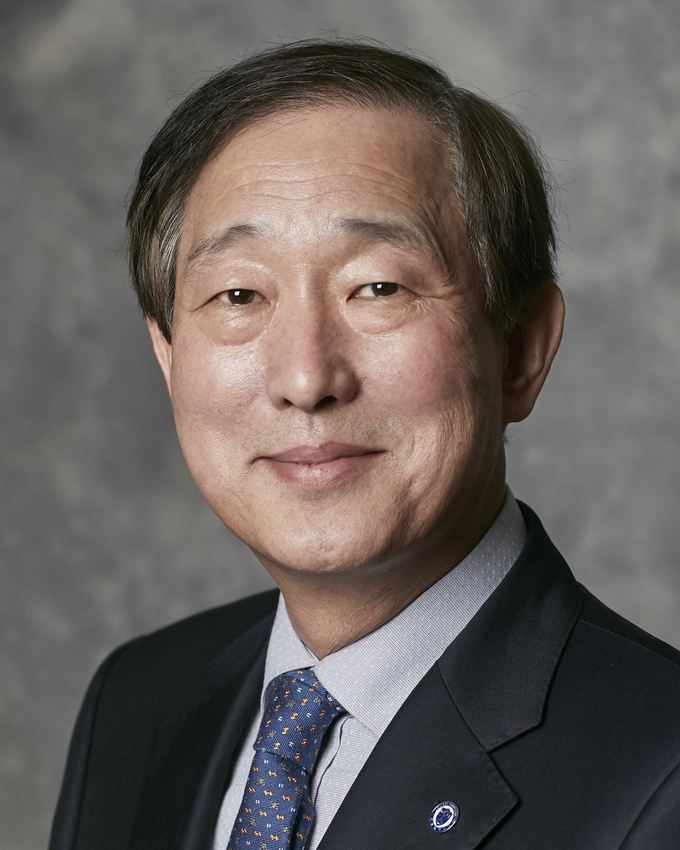 윤도흠 의료원장