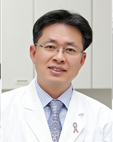 강석윤 교수