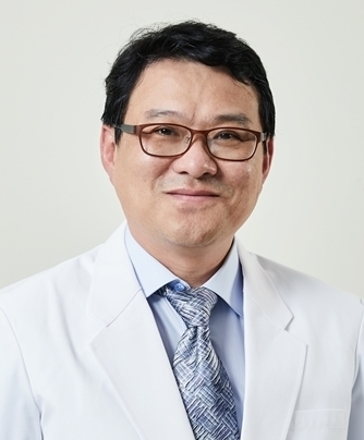 ‘척추관협착증’, 수술만이 최선일까?