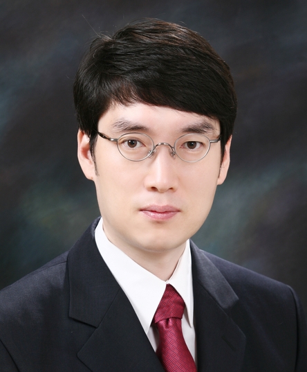 안석준 과장(치과교정과 전문의)